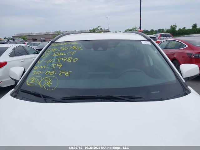 2021 Toyota Rav4 Le მანქანა იყიდება აუქციონზე, vin: 2T3Z1RFV7MW103980, აუქციონის ნომერი: 12636782