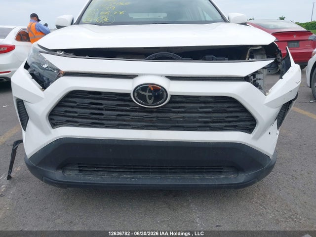 2021 Toyota Rav4 Le მანქანა იყიდება აუქციონზე, vin: 2T3Z1RFV7MW103980, აუქციონის ნომერი: 12636782