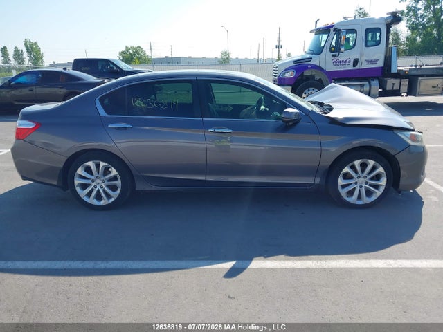 Honda Accord Touring 2015 1HGCR2F99FA804032 Image 12