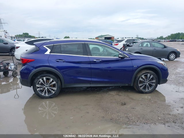 2017 Infiniti Qx30 მანქანა იყიდება აუქციონზე, vin: SJKCH5CR4HA027475, აუქციონის ნომერი: 12636842