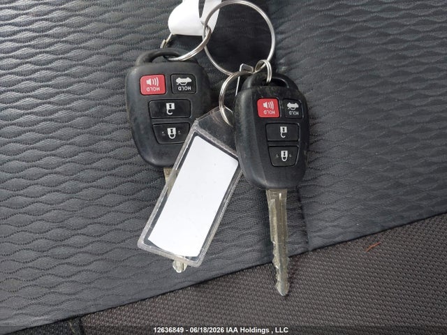 2019 Toyota Corolla Le მანქანა იყიდება აუქციონზე, vin: 2T1BURHEXKC213385, აუქციონის ნომერი: 12636849