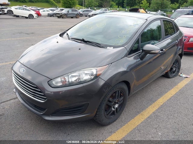 Ford FIESTA SE 2015 3FADP4BE2FM137028 Image 2
