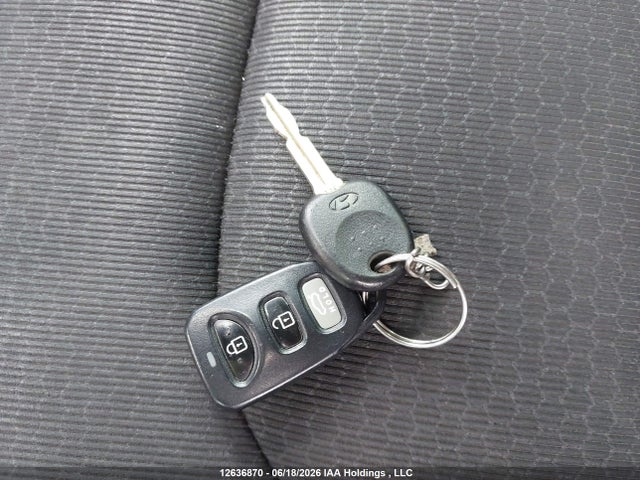 12636870 :رقم المزاد ، KMHD84LF0HU137957 vin ، 2017 Hyundai Elantra Gl مزاد بيع