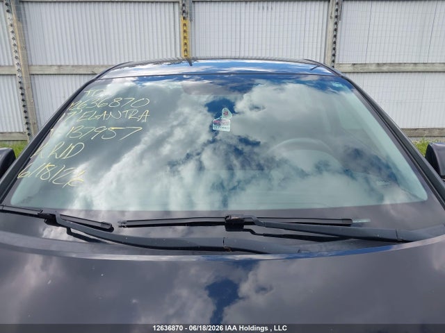 12636870 :رقم المزاد ، KMHD84LF0HU137957 vin ، 2017 Hyundai Elantra Gl مزاد بيع