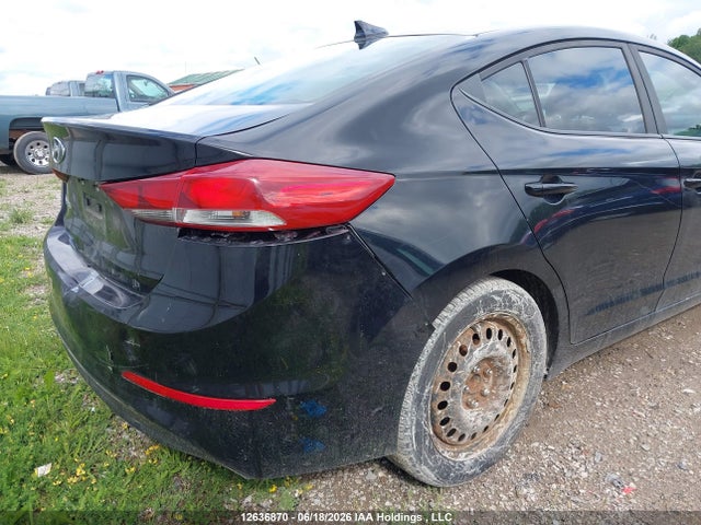 12636870 :رقم المزاد ، KMHD84LF0HU137957 vin ، 2017 Hyundai Elantra Gl مزاد بيع