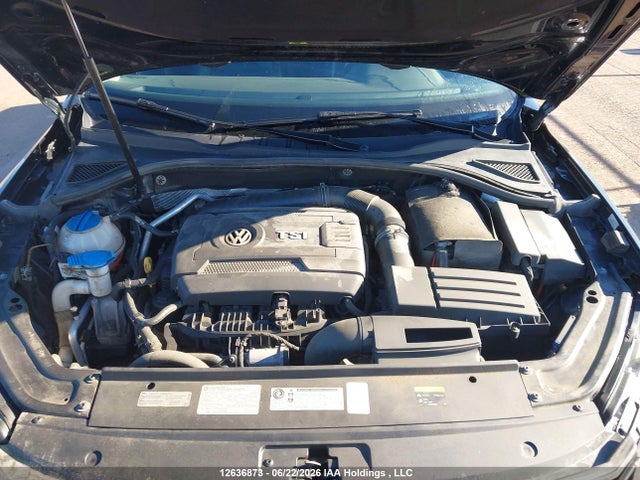 2016 Volkswagen Passat Sel/sel Premium მანქანა იყიდება აუქციონზე, vin: 1VWCS7A32GC036884, აუქციონის ნომერი: 12636873