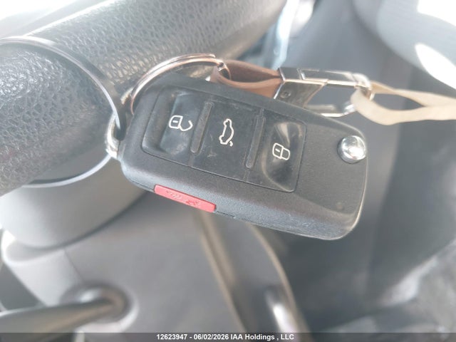 12623947 :رقم المزاد ، WVWDA7AJ3BW202541 vin ، 2011 Volkswagen Golf 2.5l Comfortline/2.5l Highline/2.5l Sportline/2.5l Trendline مزاد بيع