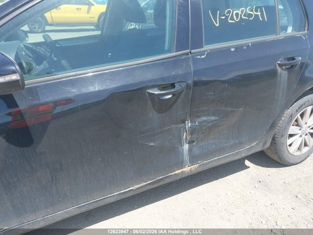 12623947 :رقم المزاد ، WVWDA7AJ3BW202541 vin ، 2011 Volkswagen Golf 2.5l Comfortline/2.5l Highline/2.5l Sportline/2.5l Trendline مزاد بيع