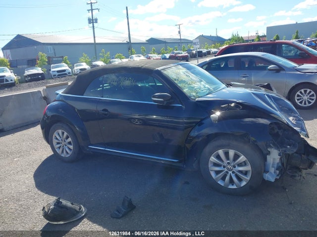2013 Volkswagen Beetle 2.5l Comfortline/2.5l Highline მანქანა იყიდება აუქციონზე, vin: 3VW5X7AT3DM823718, აუქციონის ნომერი: 12631984