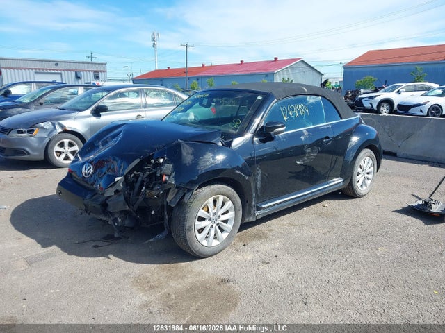 2013 Volkswagen Beetle 2.5l Comfortline/2.5l Highline მანქანა იყიდება აუქციონზე, vin: 3VW5X7AT3DM823718, აუქციონის ნომერი: 12631984
