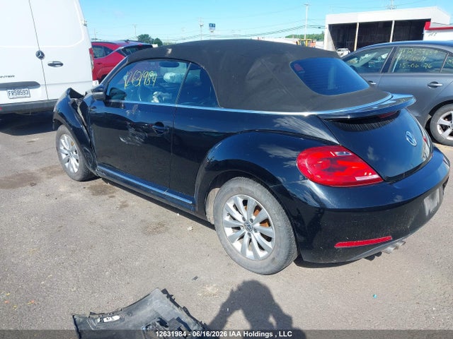 2013 Volkswagen Beetle 2.5l Comfortline/2.5l Highline მანქანა იყიდება აუქციონზე, vin: 3VW5X7AT3DM823718, აუქციონის ნომერი: 12631984