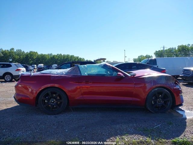 Ford Mustang 2018 1FATP8UH6J5173362 Image 12
