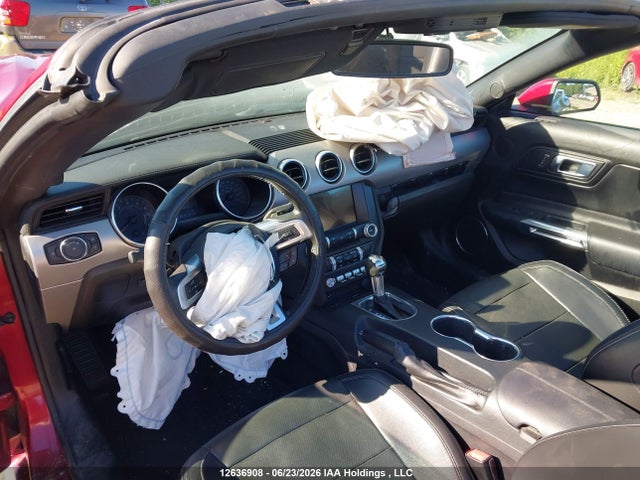 Ford Mustang 2018 1FATP8UH6J5173362 Image 18