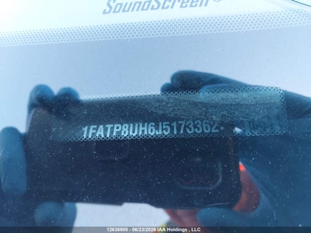 Ford Mustang 2018 1FATP8UH6J5173362 Image 19