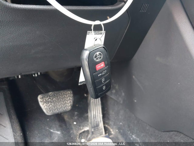 Продажа на аукционе авто 2025 Toyota Highlander, vin: 5TDKBRCH8SS685910, номер лота: 12636929