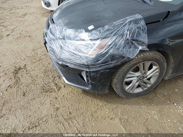 Продажа на аукционе авто 2019 Hyundai Elantra Preferred, vin: KMHD84LFXKU839694, номер лота: 12636942