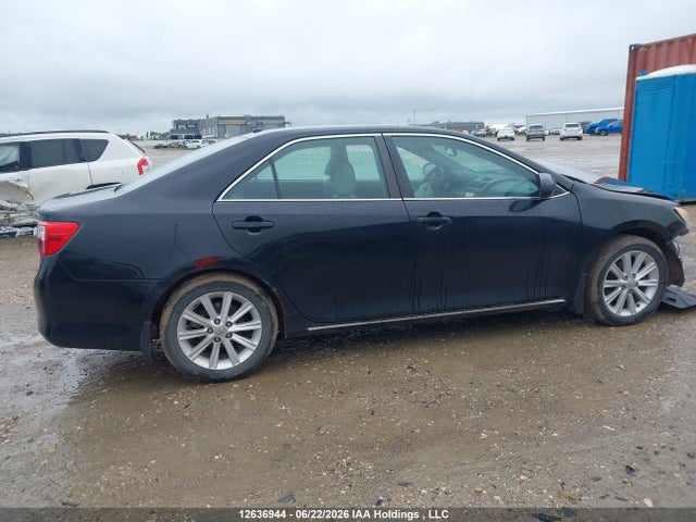 2013 Toyota Camry L/se/le/xle მანქანა იყიდება აუქციონზე, vin: 4T1BF1FK2DU674991, აუქციონის ნომერი: 12636944
