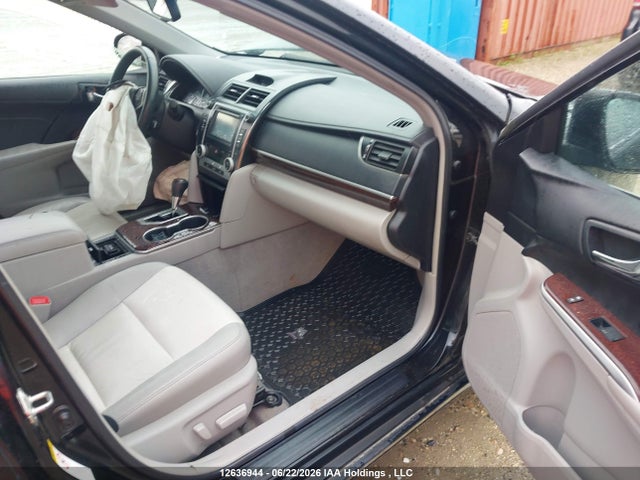 2013 Toyota Camry L/se/le/xle მანქანა იყიდება აუქციონზე, vin: 4T1BF1FK2DU674991, აუქციონის ნომერი: 12636944