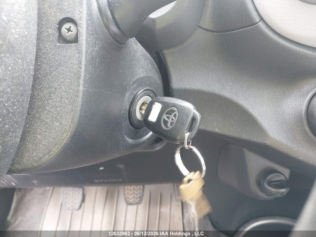 2012 Toyota Yaris Le მანქანა იყიდება აუქციონზე, vin: JTDKTUD34CD518475, აუქციონის ნომერი: 12632963
