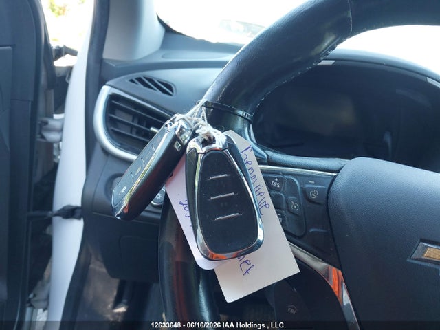 2017 Chevrolet Volt Lt მანქანა იყიდება აუქციონზე, vin: 1G1RA6S58HU205868, აუქციონის ნომერი: 12633648