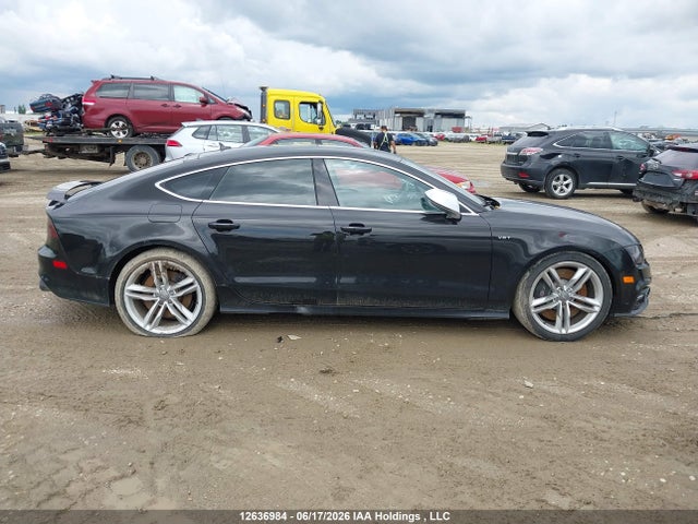 Продажа на аукционе авто 2013 Audi S7 4.0t, vin: WAUW2CFC7DN040833, номер лота: 12636984