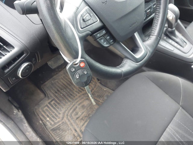 Ford FOCUS SE 2017 1FADP3F21HL255778 Image 11