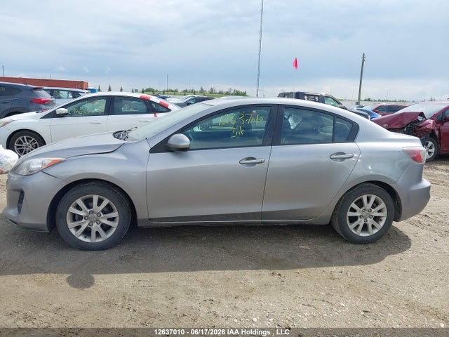 Продаж на аукціоні авто 2012 Mazda 3 I, vin: JM1BL1VF2C1520413, номер лоту: 12637010