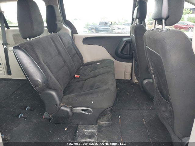 12637052 :رقم المزاد ، 2C4RDGBG3FR613095 vin ، 2015 Dodge Caravan مزاد بيع