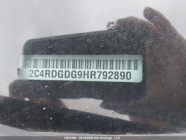 2017 Dodge Grand Caravan Crew მანქანა იყიდება აუქციონზე, vin: 2C4RDGDG9HR792890, აუქციონის ნომერი: 12637060