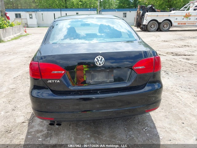2011 Volkswagen Jetta 2.0l Trendline/2.0l Trendline+ მანქანა იყიდება აუქციონზე, vin: 3VW2K7AJ1BM336482, აუქციონის ნომერი: 12637062