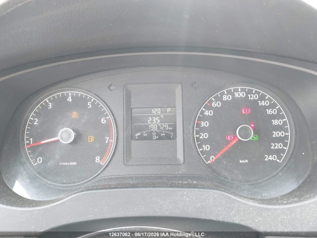 2011 Volkswagen Jetta 2.0l Trendline/2.0l Trendline+ მანქანა იყიდება აუქციონზე, vin: 3VW2K7AJ1BM336482, აუქციონის ნომერი: 12637062