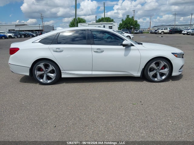 2018 Honda Accord Touring 2.0t მანქანა იყიდება აუქციონზე, vin: 1HGCV2F92JA800120, აუქციონის ნომერი: 12637071
