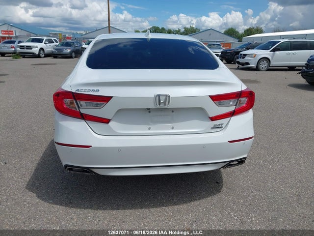 2018 Honda Accord Touring 2.0t მანქანა იყიდება აუქციონზე, vin: 1HGCV2F92JA800120, აუქციონის ნომერი: 12637071