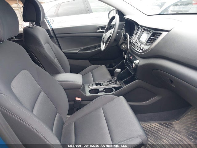 2017 Hyundai Tucson Limited/sport And Eco/se მანქანა იყიდება აუქციონზე, vin: KM8J3CA47HU489155, აუქციონის ნომერი: 12637099