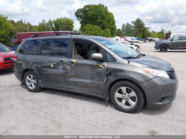 Aukcja sprzedaży 2012 Toyota Sienna Le V6, vin: 5TDKK3DC4CS231896, numer aukcji: 12637110