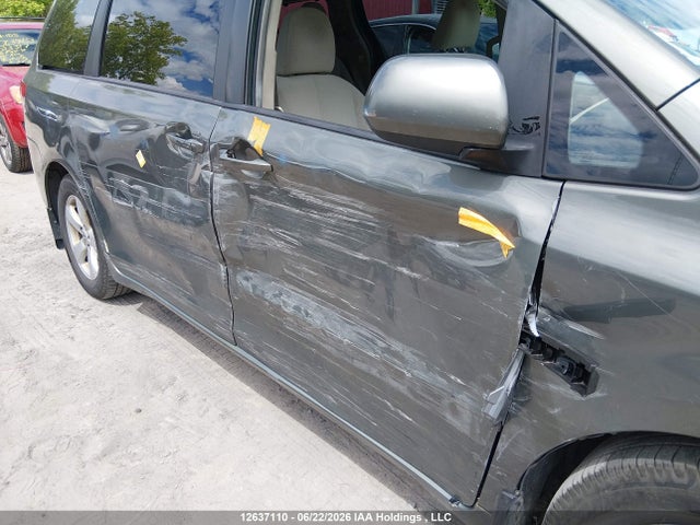 Aukcja sprzedaży 2012 Toyota Sienna Le V6, vin: 5TDKK3DC4CS231896, numer aukcji: 12637110