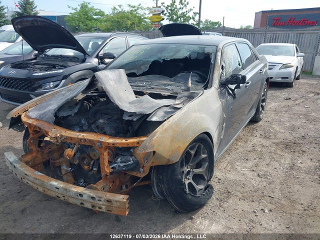 Chrysler 300 S 2015 2C3CCABG8FH828343 Image 2