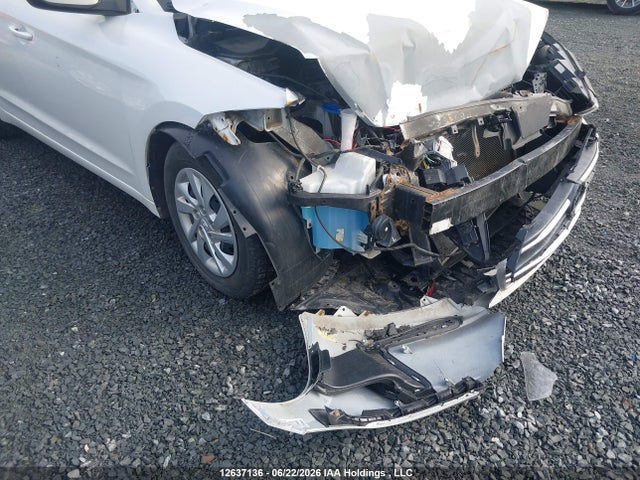 Продаж на аукціоні авто 2017 Hyundai Elantra L, vin: 5NPD74LF0HH070181, номер лоту: 12637136
