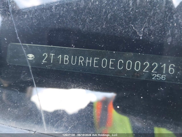 12637138 :رقم المزاد ، 2T1BURHE0EC002216 vin ، 2014 Toyota Corolla مزاد بيع