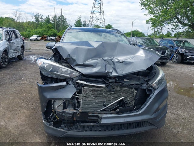 2018 Hyundai Tucson Limited/sport And Eco/se მანქანა იყიდება აუქციონზე, vin: KM8J3CA48JU714317, აუქციონის ნომერი: 12637140