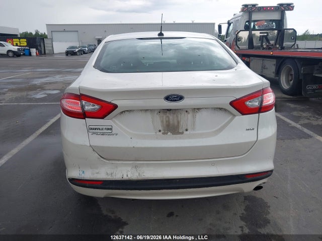 12637142 :رقم المزاد ، 1FA6P0H70F5104495 vin ، 2015 Ford Fusion Se مزاد بيع