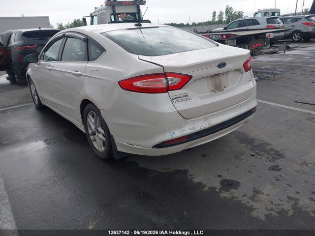 12637142 :رقم المزاد ، 1FA6P0H70F5104495 vin ، 2015 Ford Fusion Se مزاد بيع