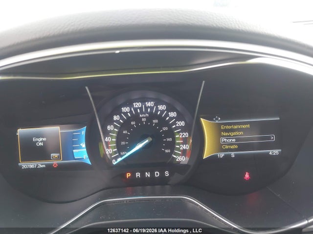 12637142 :رقم المزاد ، 1FA6P0H70F5104495 vin ، 2015 Ford Fusion Se مزاد بيع