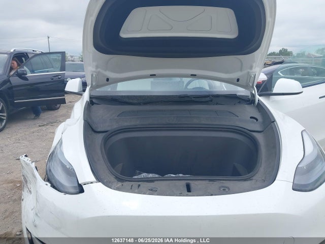 5YJYGDEE1MF076411 Tesla Model Y