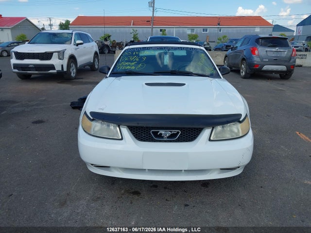 2000 Ford Mustang მანქანა იყიდება აუქციონზე, vin: 1FAFP4446YF250447, აუქციონის ნომერი: 12637163