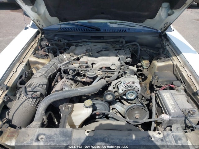 2000 Ford Mustang მანქანა იყიდება აუქციონზე, vin: 1FAFP4446YF250447, აუქციონის ნომერი: 12637163