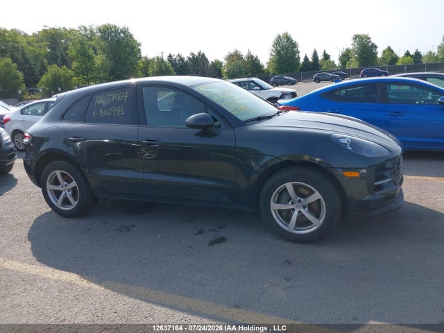 Porsche Macan 2021 WP1AA2A50MLB02943 Image 14