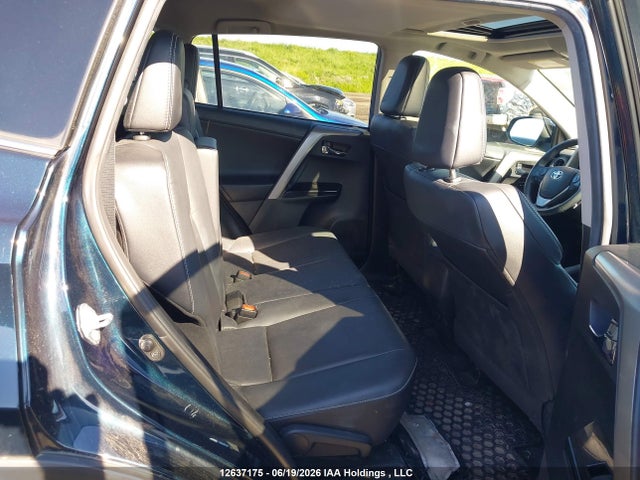 12637175 :رقم المزاد ، 2T3DFREV7JW714407 vin ، 2018 Toyota Rav4 Limited/se/platinum مزاد بيع