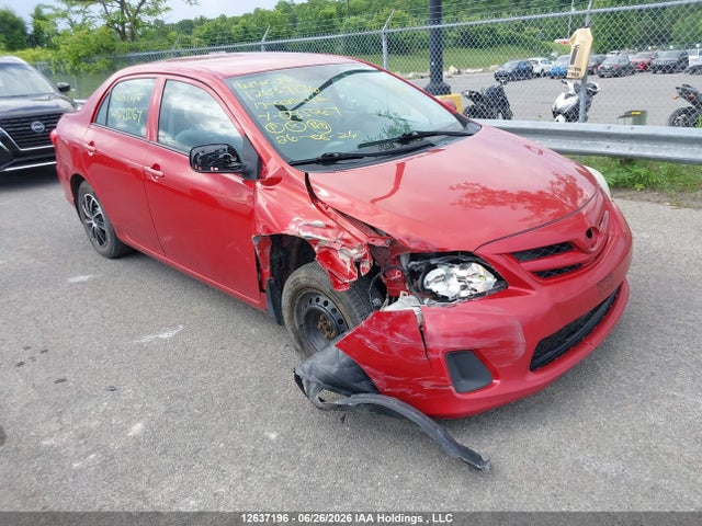 12637196 :رقم المزاد ، 2T1BU4EE1DC035067 vin ، 2013 Toyota Corolla مزاد بيع