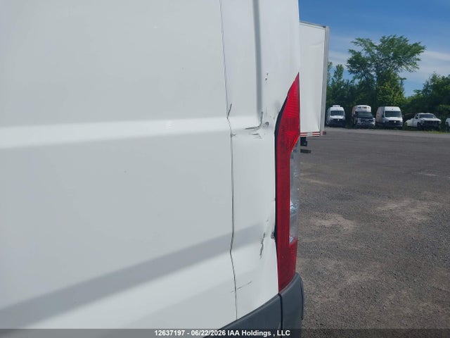 12637197 :رقم المزاد ، 3C6TRVAG9FE510429 vin ، 2015 Ram Promaster 1500 Low Roof مزاد بيع